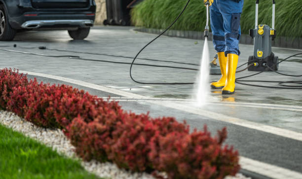 Why Choose Our Certified Pressure Washing Experts for Your Project Needs in Malverne, NY?